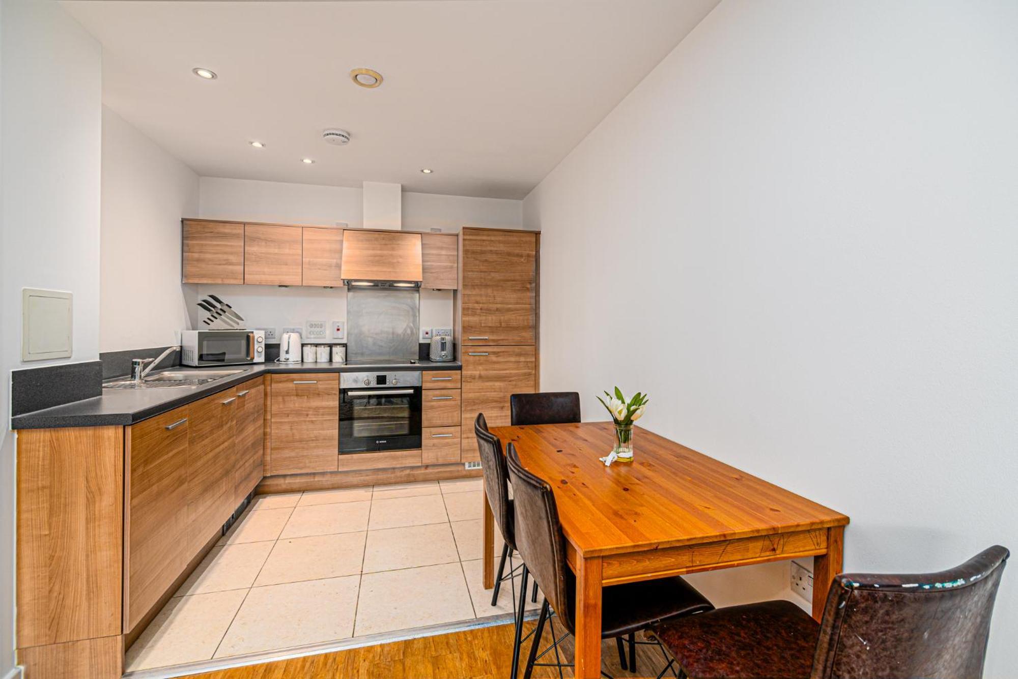 Zenith Hub Apartment London Exterior photo