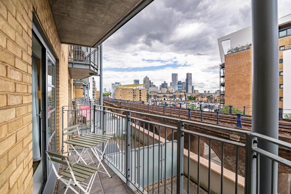 Zenith Hub Apartment London Exterior photo