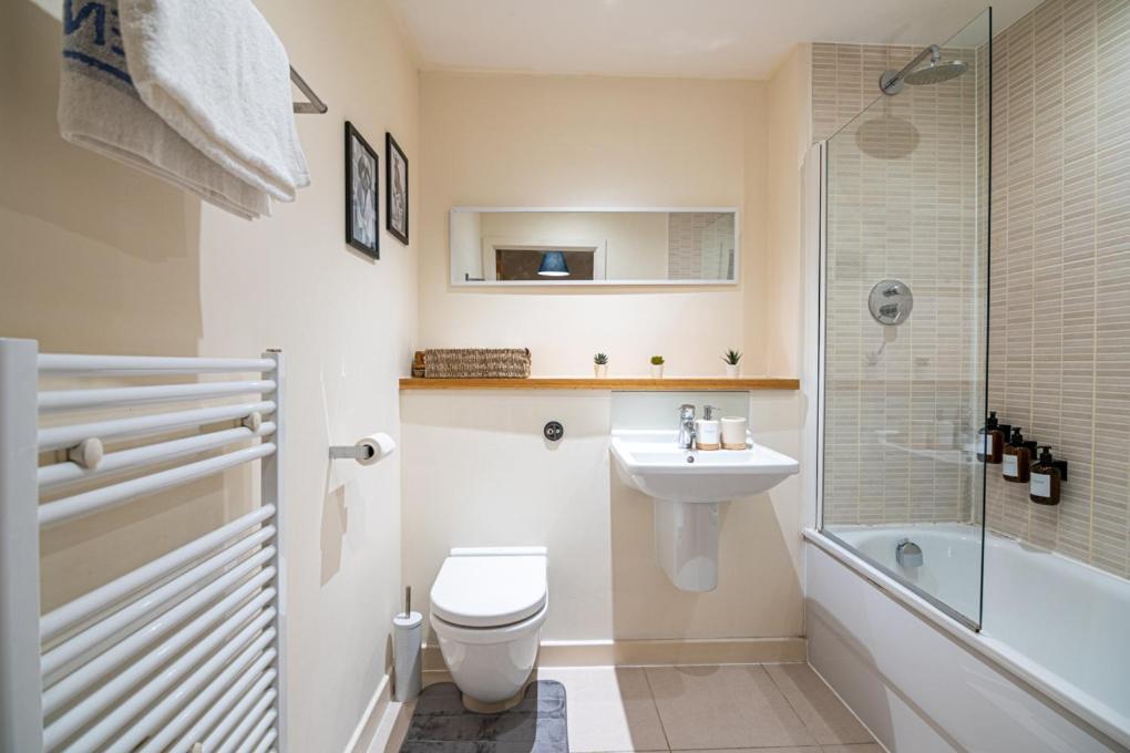 Zenith Hub Apartment London Exterior photo